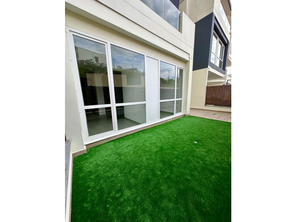 VENTA HERMOSO APARTAMENTO CENTRAL EN PEREIRA