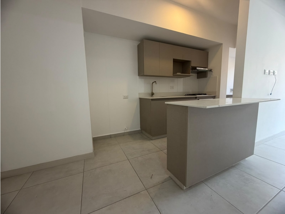 VENDO APARTAMENTO EN UNIDAD EN ENVIGADO CERCA A VIVA — foto 2
