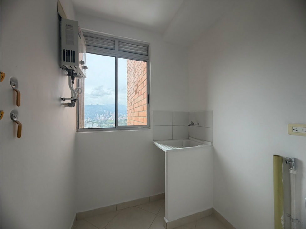 VENDO APARTAMENTO CON PARQUEADERO EN SAN GABRIEL ITAGUI — foto 2