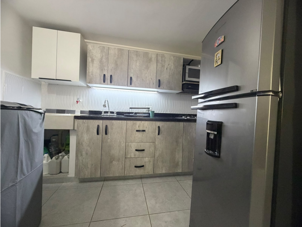 VENDO CASA EN UNIDAD EN CERRADA - SABANETA — foto 4