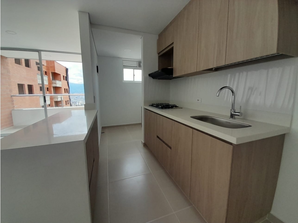 Se vende apartamento en La Estrella, sector Toledo — foto 4