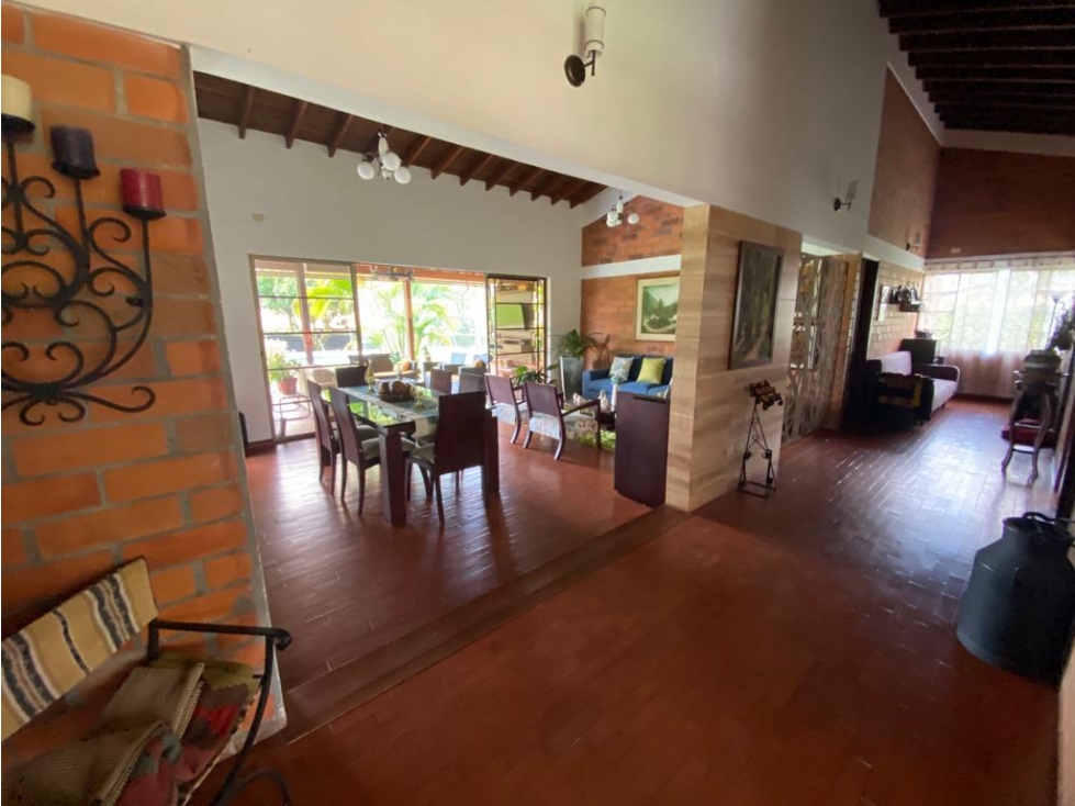 CASA CAMPESTRE EN VENTA SECTOR COMBIA PEREIRA