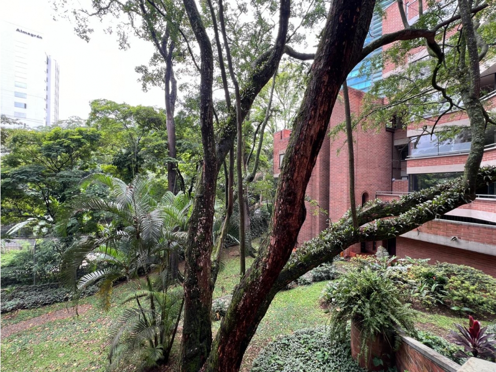 Apto rodeado de verde sector Patio Bonito, Poblado — foto 2