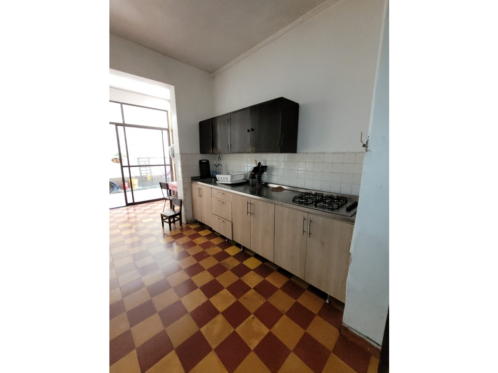 Casa esquinera a la venta, Los Ángeles. — foto 2