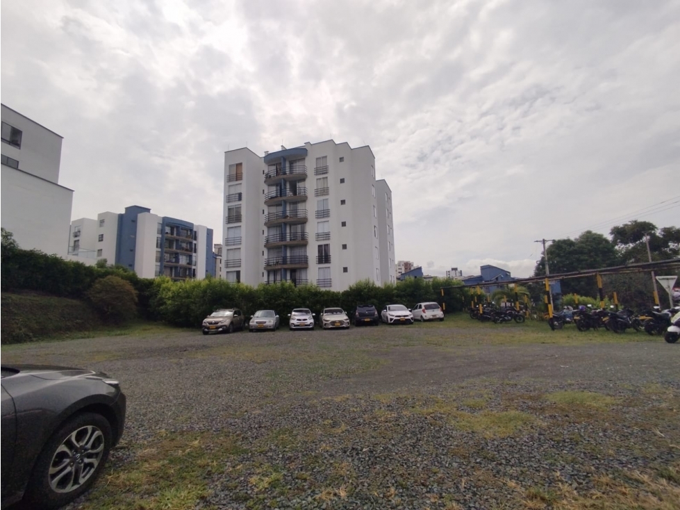 LOTE EN VENTA AVENIDA LONGITUDINAL — foto 3