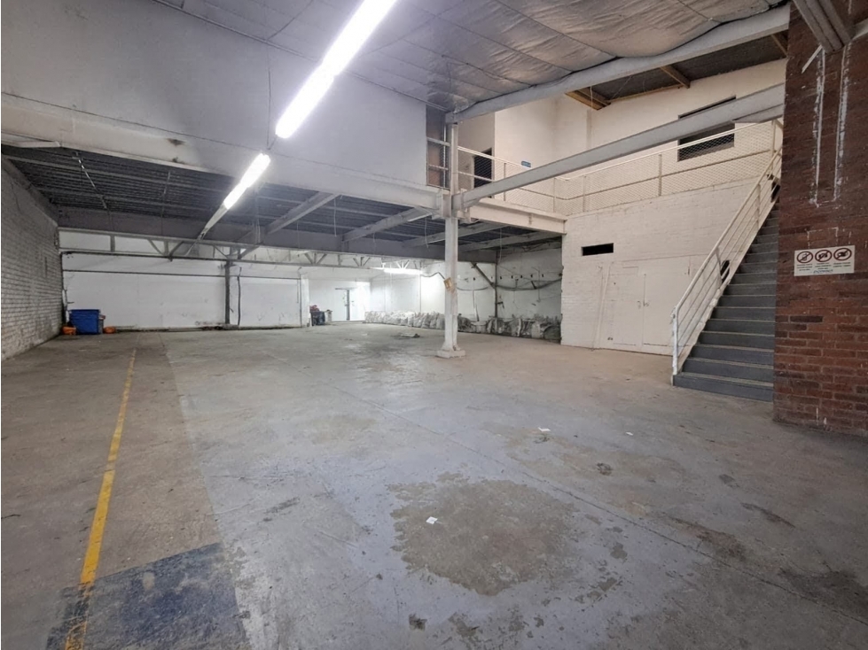 BODEGA EN VENTA - 1