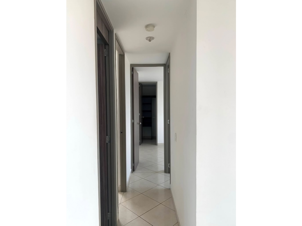 ¡Apartamento en San Gabriel, ItagÃ¼Ã­, con preciosa vista! — foto 2