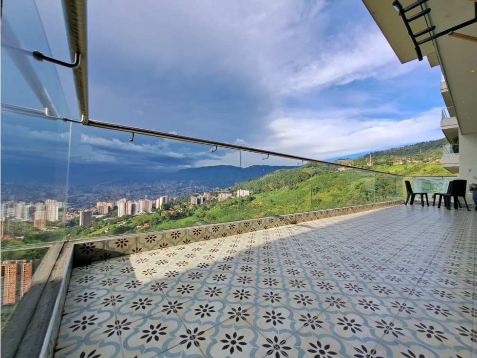 VENDO EXCLUSIVO APARTAMENTO EN SABANETA CON VISTA A LA CIUDAD — foto 4