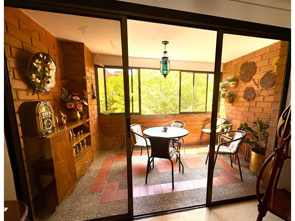 Apartamento en venta en Laureles, Sector Santa Teresita — foto 4