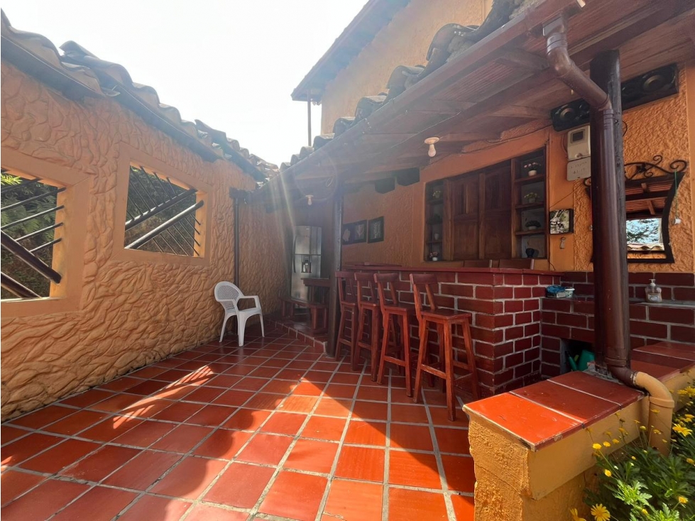 VENDO CASA TIPO CAMPESTRE EN CALDAS CERCA A LA VARIANTE - 3