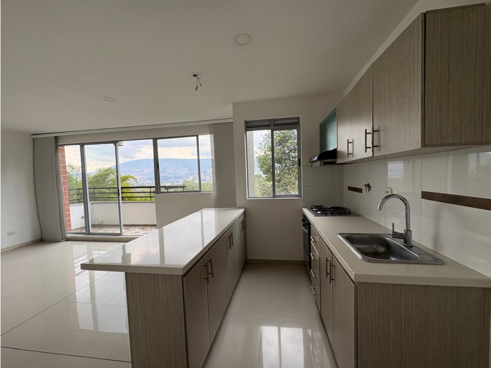 Apartamento con excelente vista a 5 minutos Arkadia y la Mota — foto 5