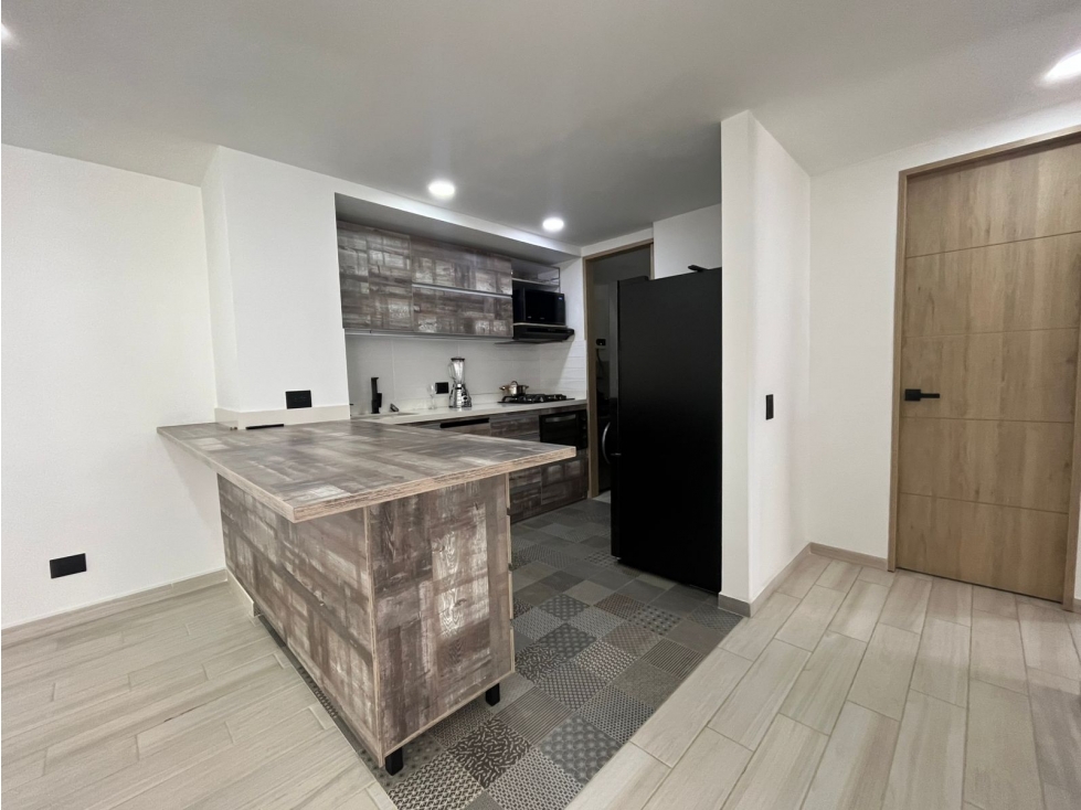VENDO APARTAMENTO EN UNIDAD EN SABANETA CERCA A ESTACION DEL METRO