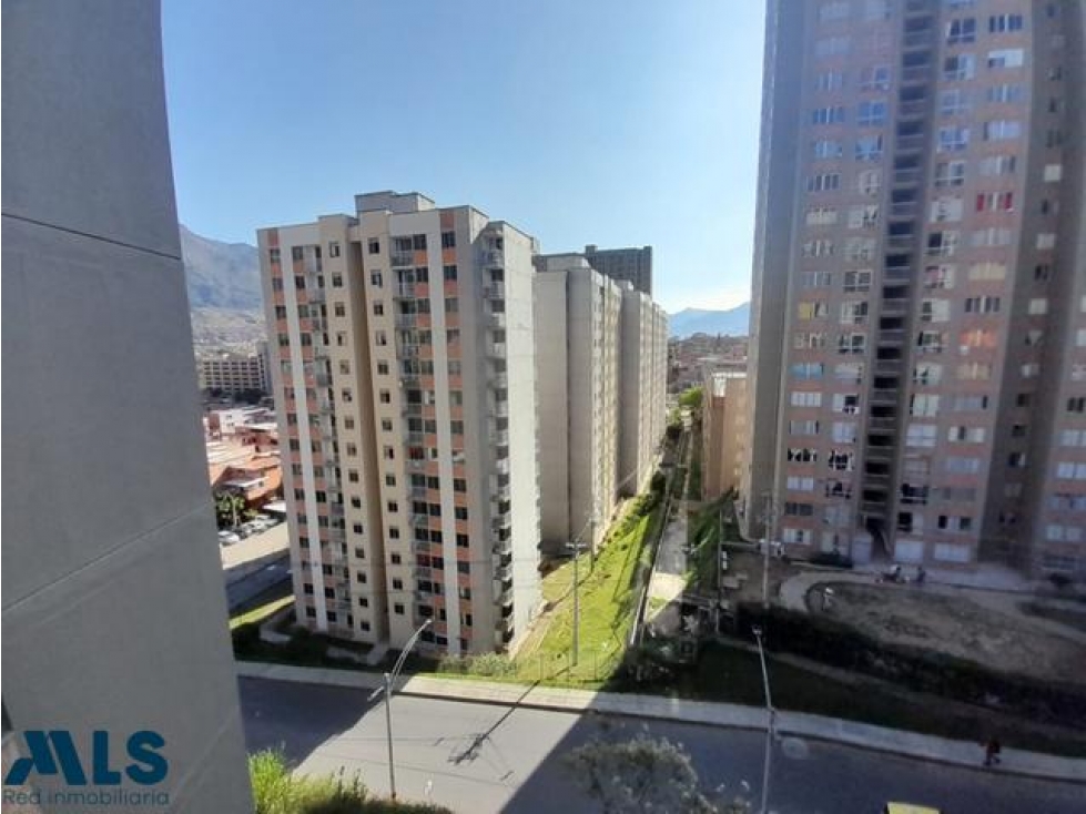 APARTAMENTO EN VENTA, BELLO!