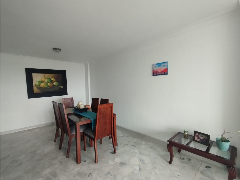 Apartamento amplio en venta sobre la Av. Sur | El Jardín | Pereira — foto 2