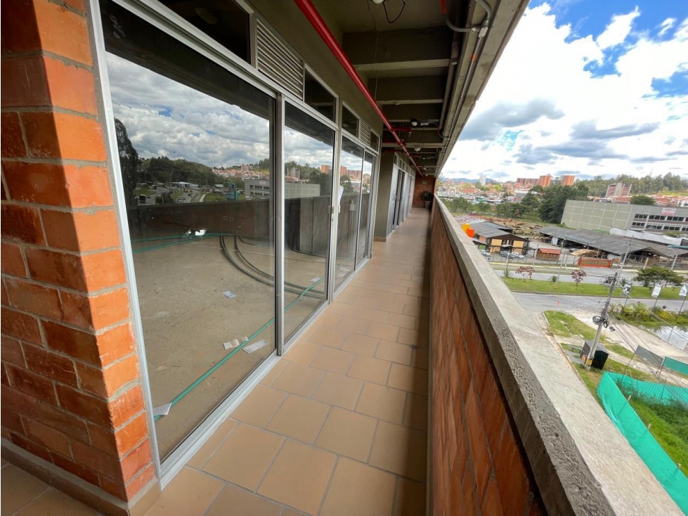 Oficina en obra gris a la venta sector de Rionegro - 3