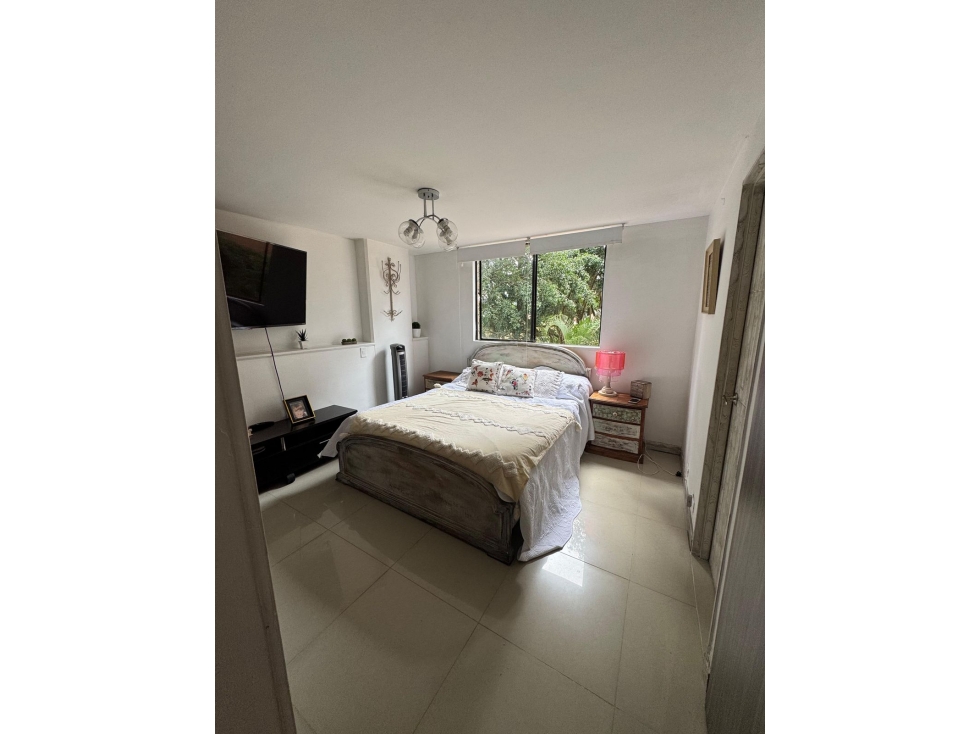 Se vende apartamento en Poblado, sector Los Balsos — foto 4