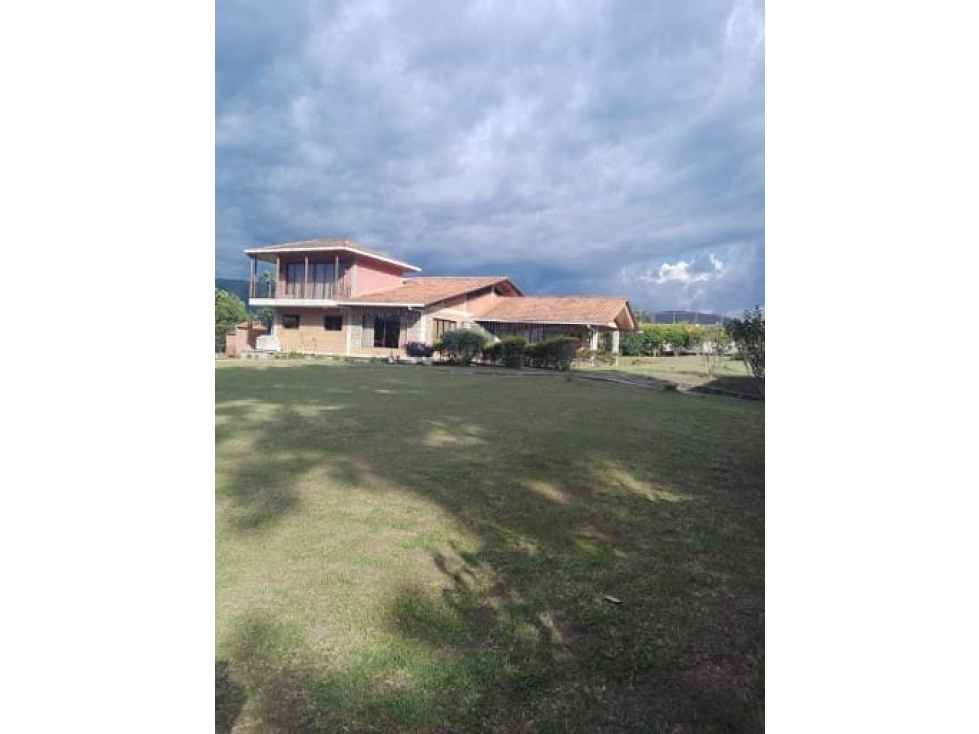 CASA CAMPESTRE SANTA ROSA