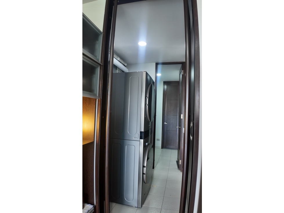 AMPLIO APARTAMENTO EN VENTA SABANETA -SECTOR LAS LOMITAS — foto 3