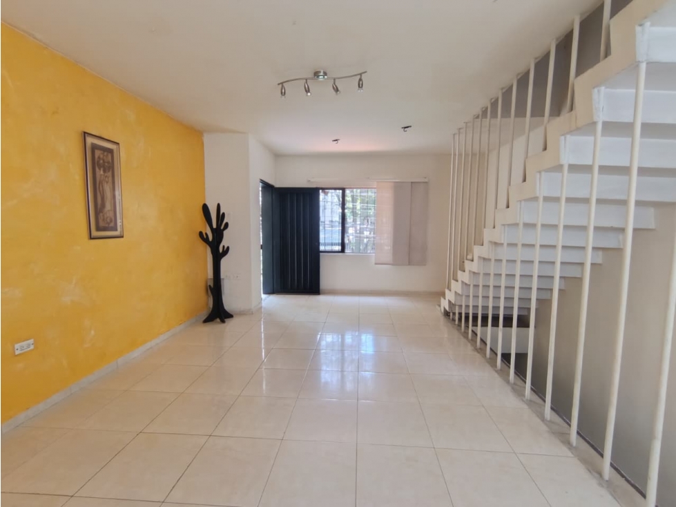Casa en venta, Sector Laureles. — foto 3