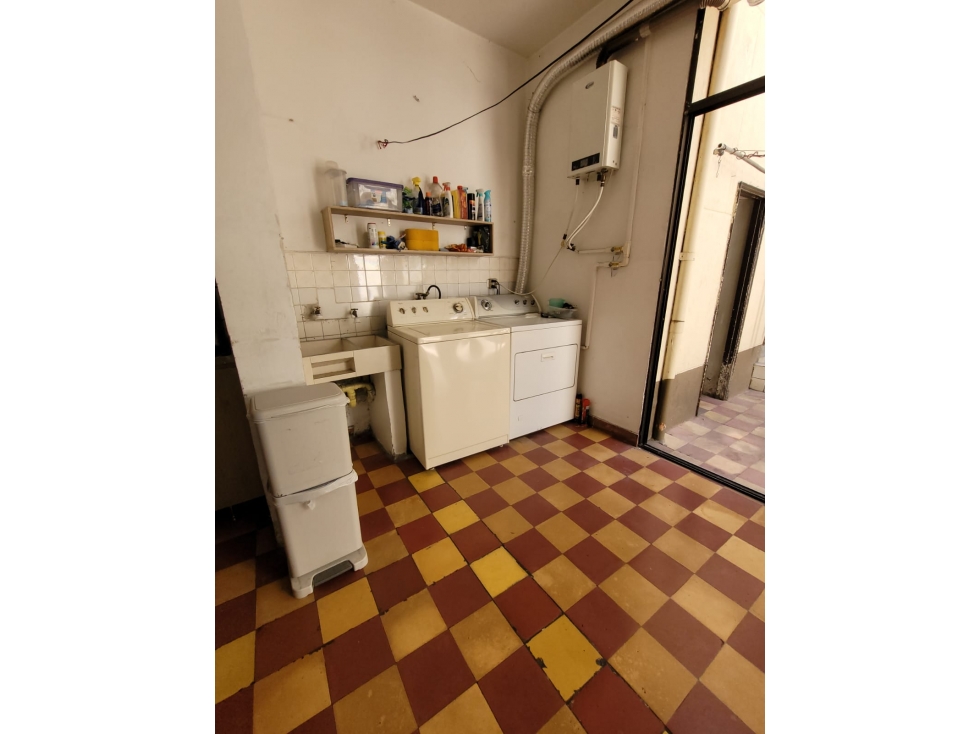 Casa esquinera a la venta, Los Ángeles. — foto 4