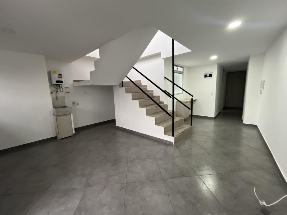 VENDO APARTAMENTO DUPLEX EN SABANETA CERCA A CC MAYORCA — foto 5
