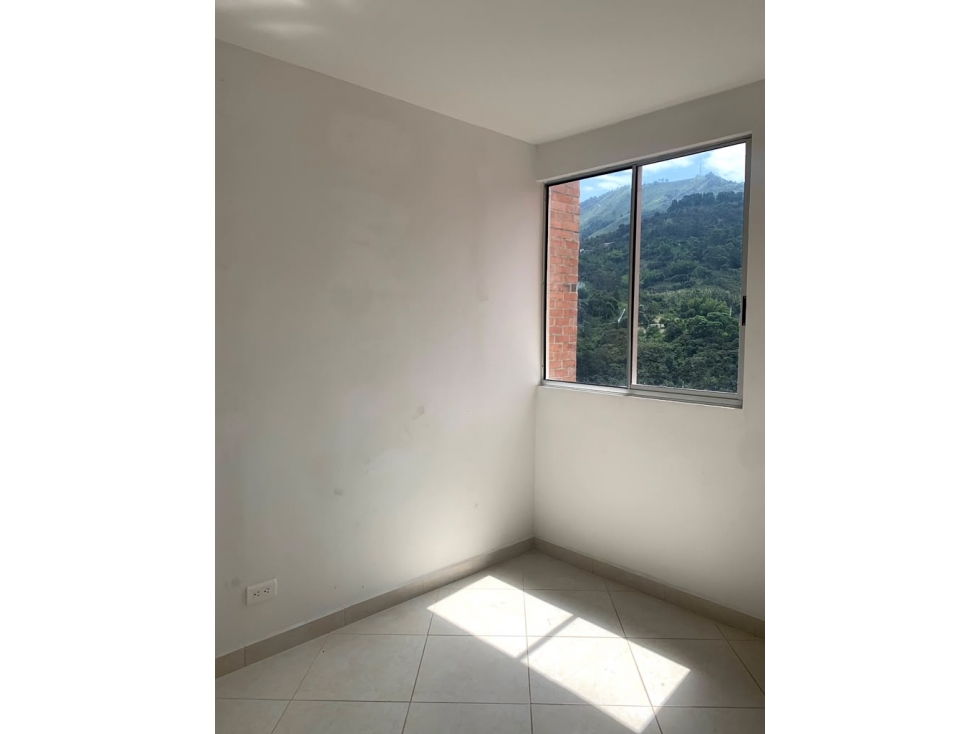 ¡Apartamento en San Gabriel, ItagÃ¼Ã­, con preciosa vista! — foto 4