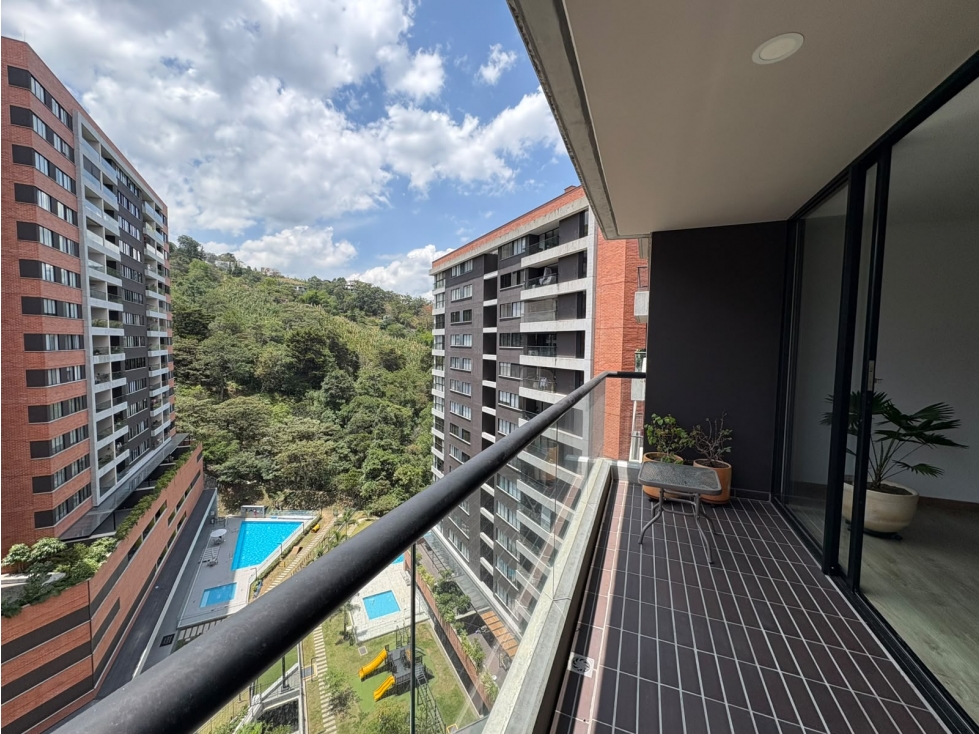 APARTAMENTO EN UNIDAD COMPLETA Y RODEADO DE VERDE — foto 3