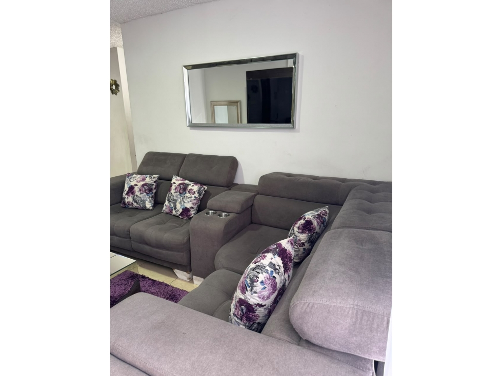 VENTA APARTAMENTO CON DEPOSITO Y PARQUEADERO CUBIERTO EN LAS VIOLETAS - 2