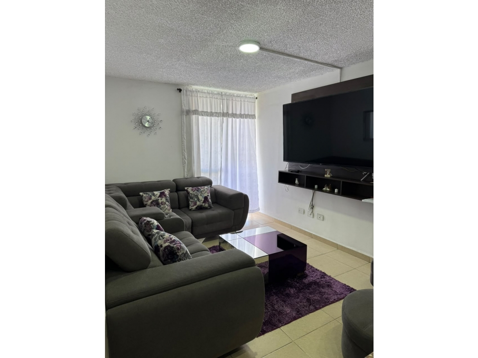 VENTA APARTAMENTO CON DEPOSITO Y PARQUEADERO CUBIERTO EN LAS VIOLETAS - 3