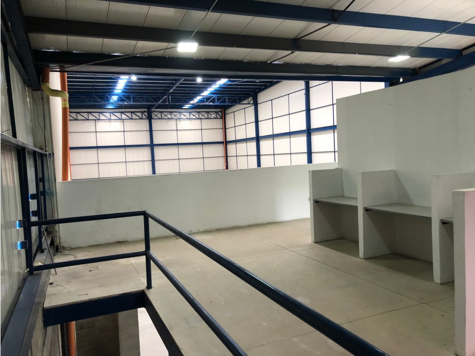 BODEGAS DE MAS DE 1.000 METROS EN VENTA SECTOR PUNTO TREINTA — foto 5