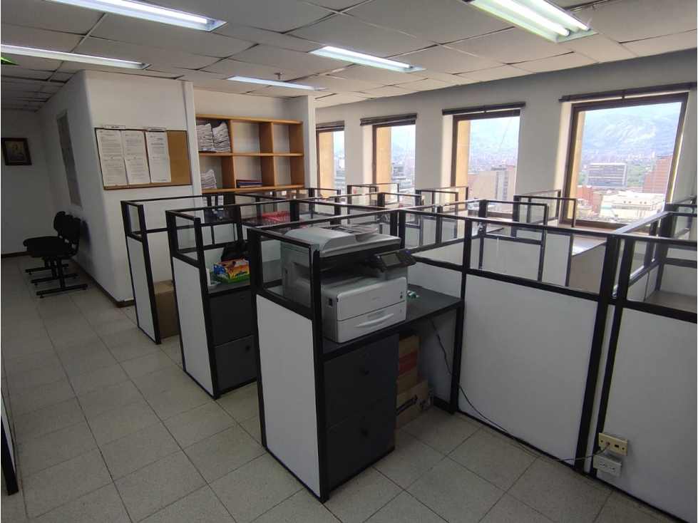 Venta de oficina en el centro - 1