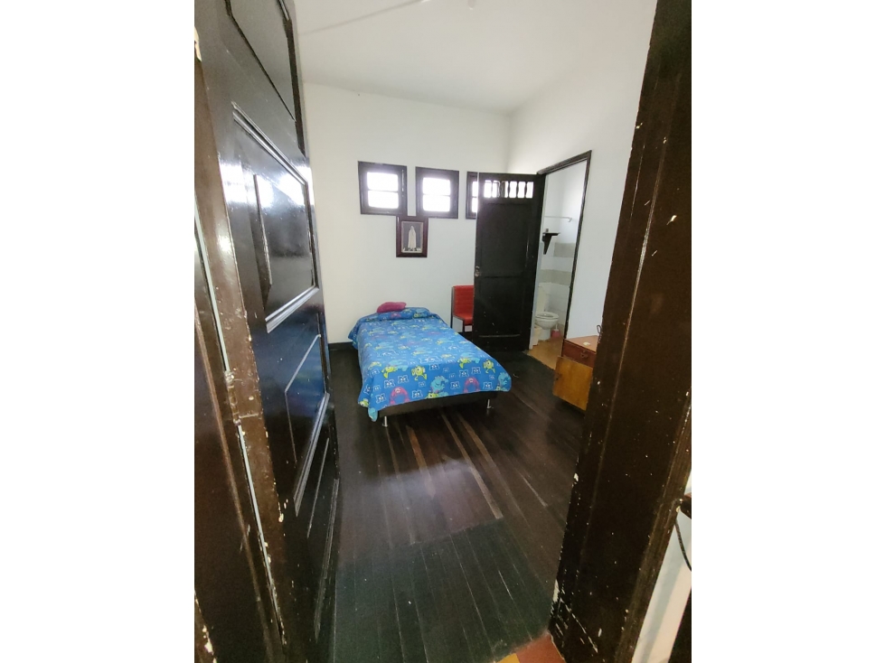Casa esquinera a la venta, Los Ángeles. — foto 5