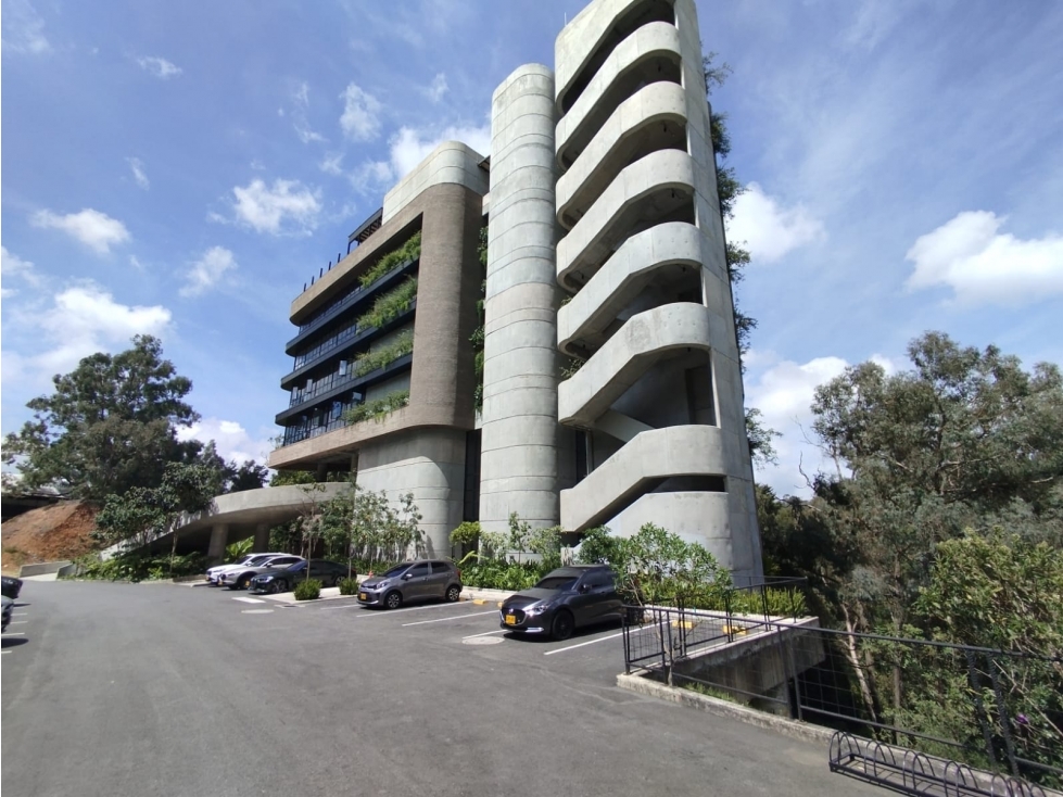 Oficina en venta en Envigado, sector Alto de Las Palmas