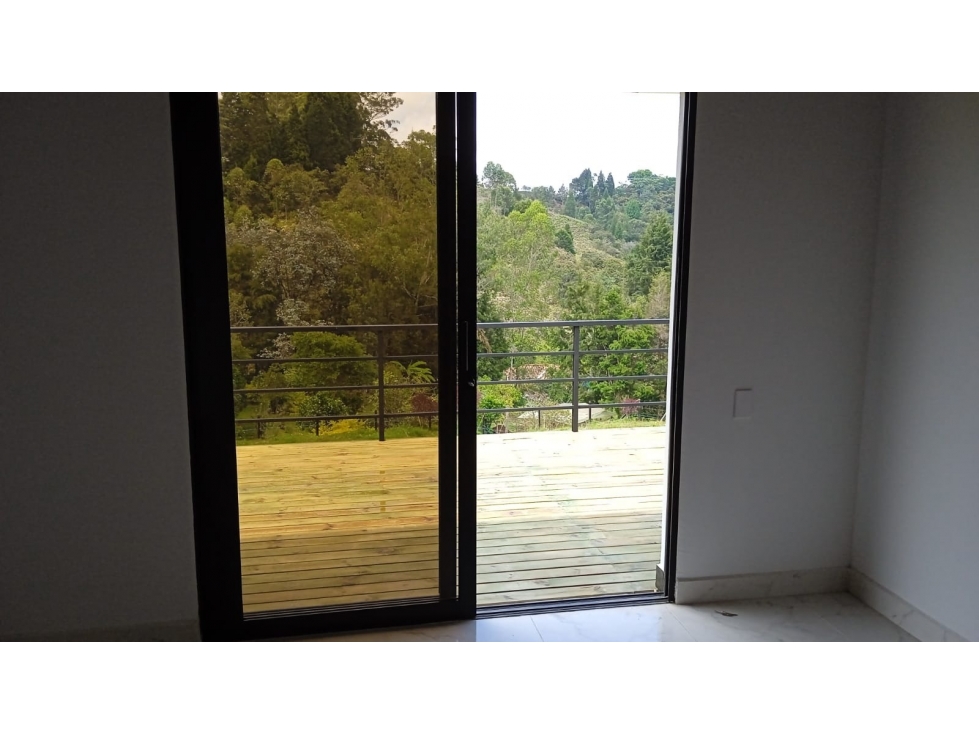 Casa en excelente sector del Oriente Antioqueño — foto 5
