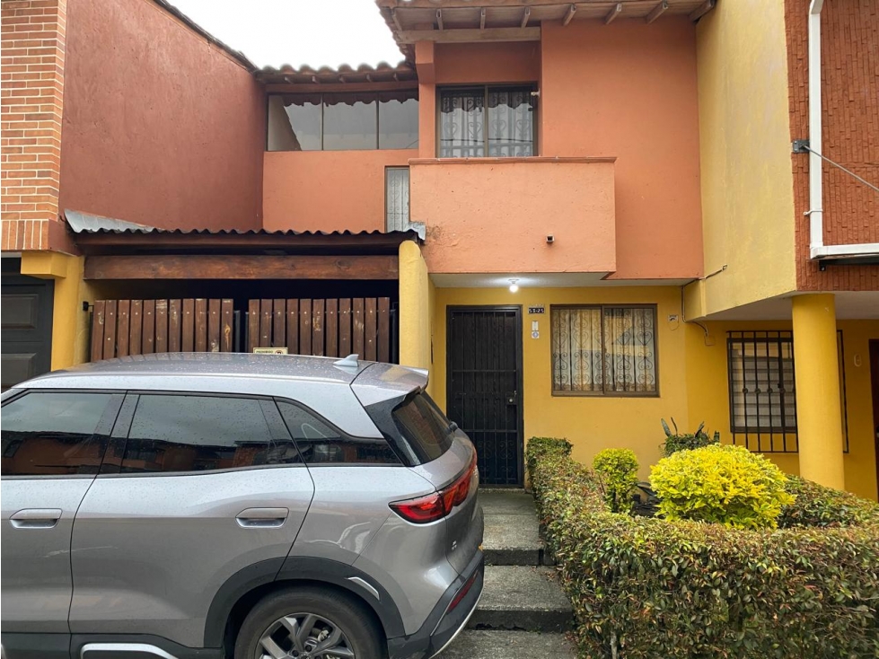 Se vende casa en Rionegro, sector San Antonio de Pereira