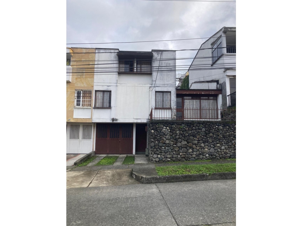 VENTA DE CASA EN MARAYA