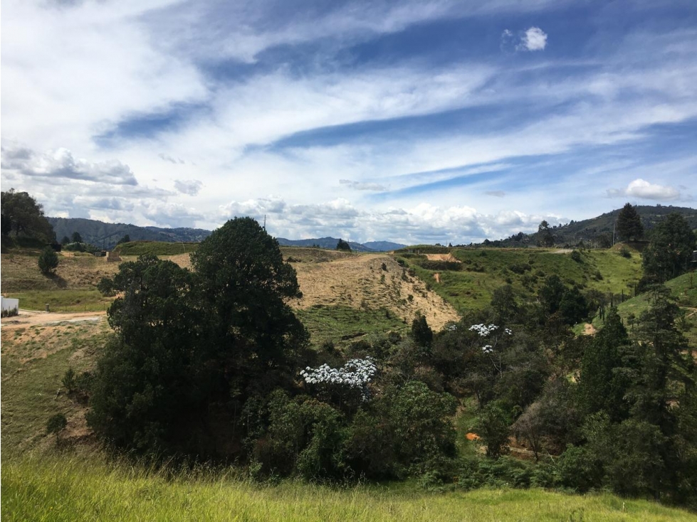 LOTE A LA VENTA CON VISTA PANORAMICA EN PARCELACION — foto 5