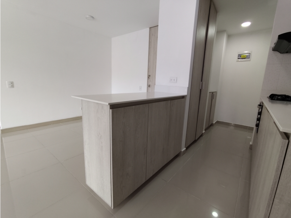 Venta de apartamento en zona plana cerca a estación del metro — foto 5