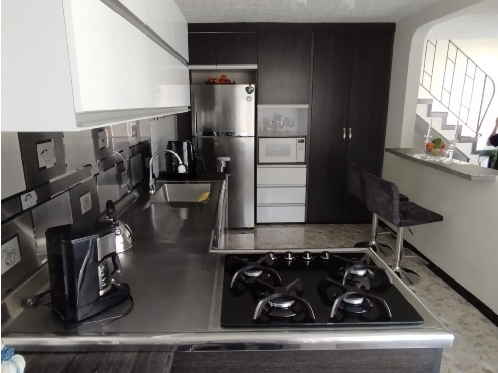 CASA EN VENTA SANTA MÓNICA, DOSQUEBRADAS — foto 4