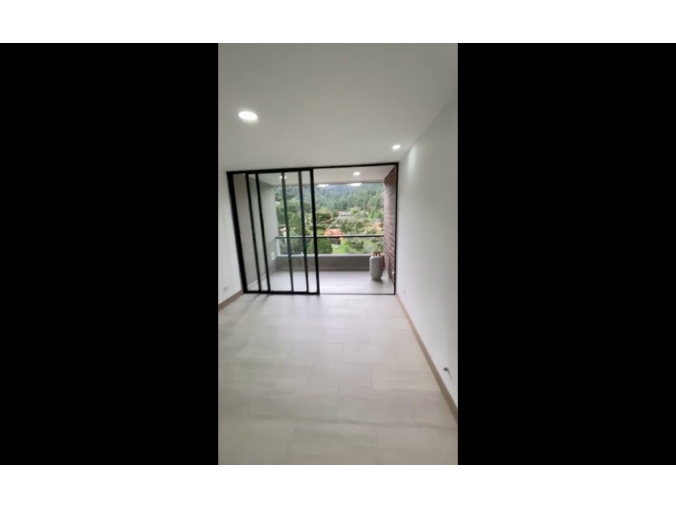 El Retiro Espectacular Apartamento — foto 6