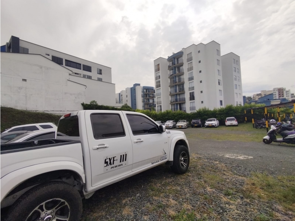 LOTE EN VENTA AVENIDA LONGITUDINAL — foto 6