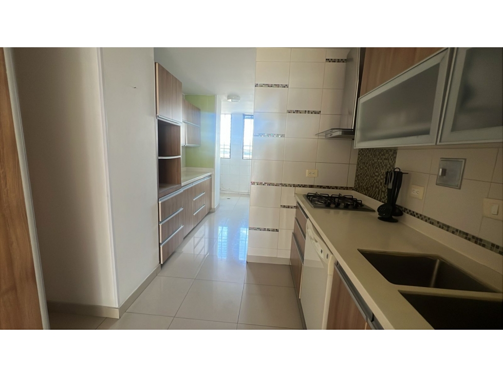 VENTA AMPLIO APARTAMENTO EN EL SECTOR DE ALPES PEREIRA — foto 2