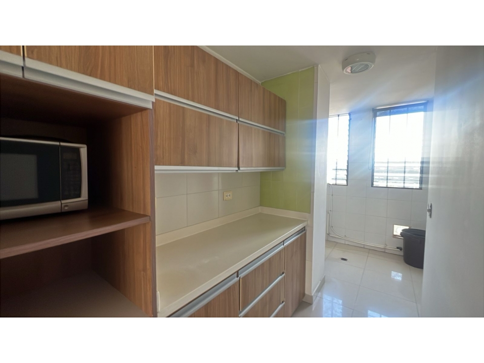 VENTA AMPLIO APARTAMENTO EN EL SECTOR DE ALPES PEREIRA — foto 4