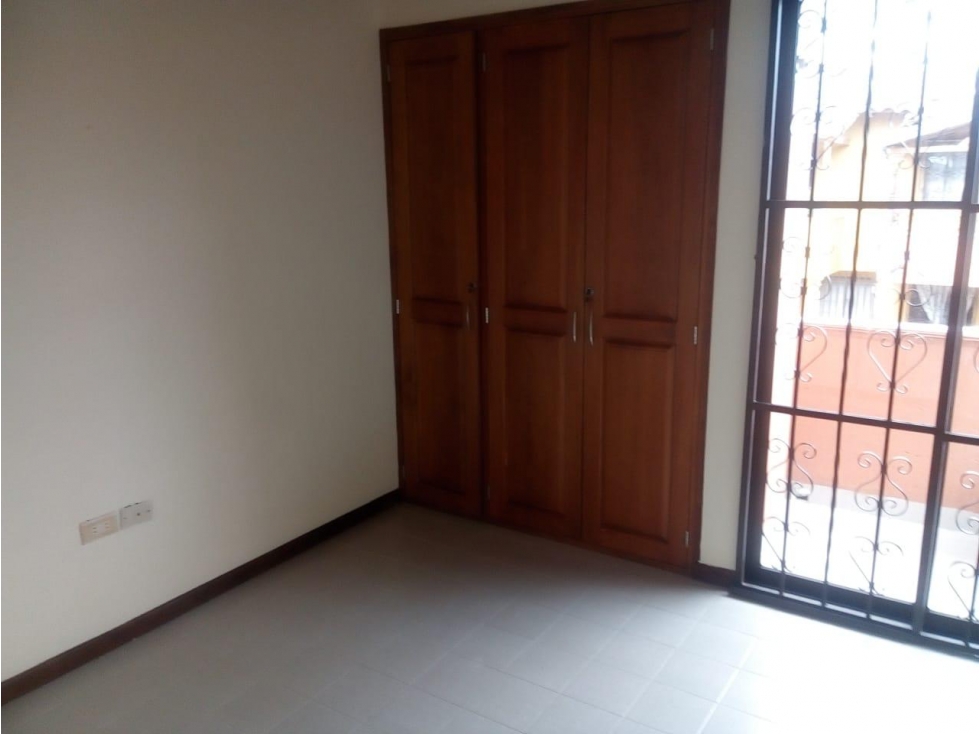 Se vende casa en Rionegro, sector San Antonio de Pereira — foto 4