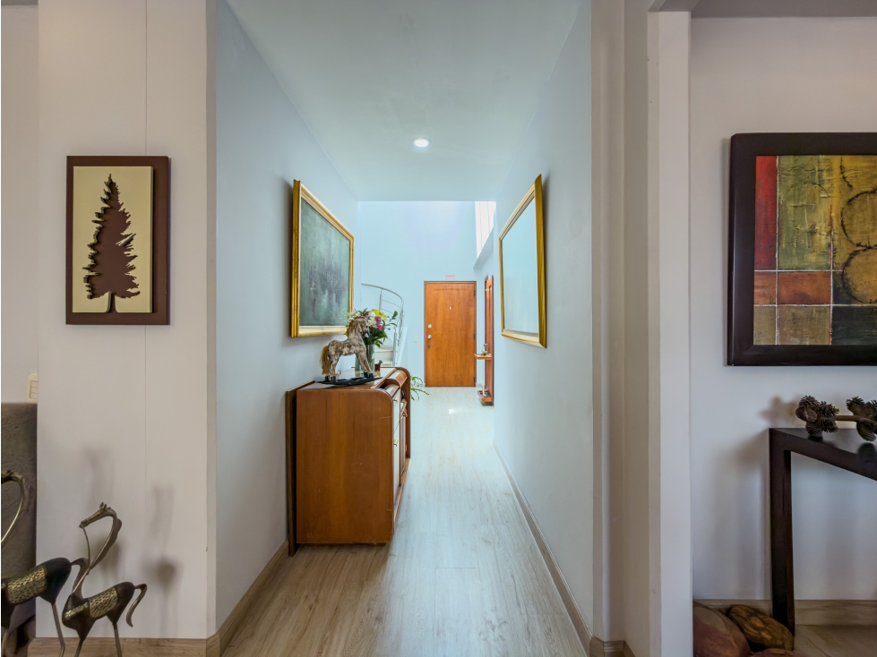 Penthouse dúplex con terraza en venta en Santa Bárbara, Bogotá D.C. — foto 2