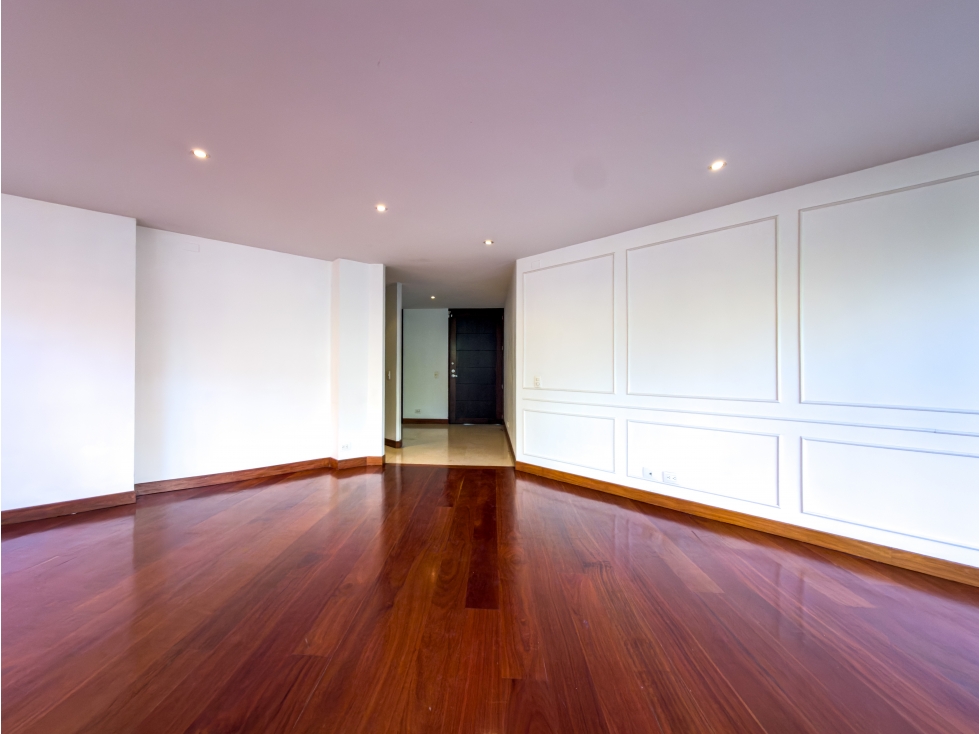 Apartamento con amplia terraza en venta en Santa Paula, Bogotá D.C. — foto 2