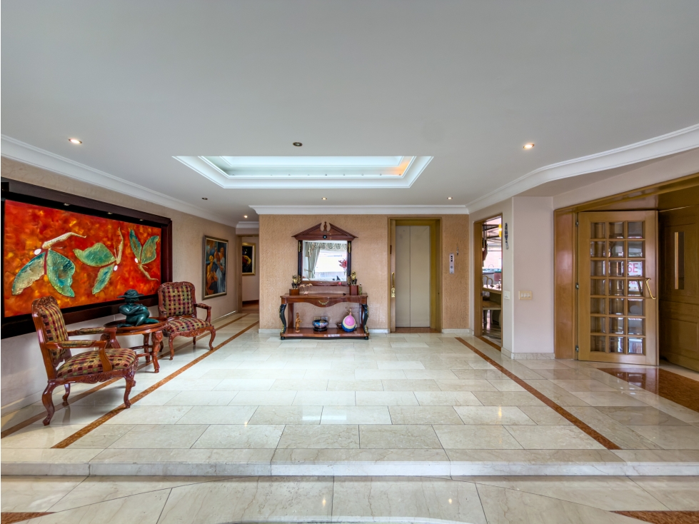 Apartamento en Venta en Santa Bárbara Alta Country Club, Bogotá — foto 2