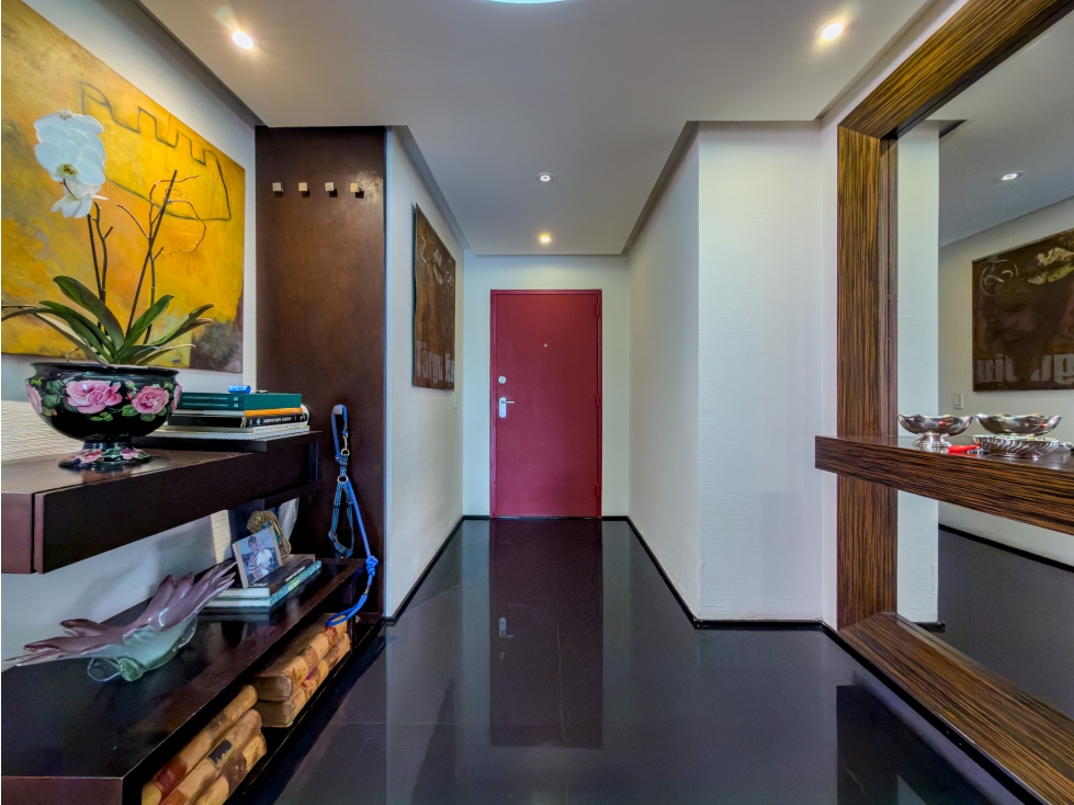 T Apartamento remodelado en venta en Rosales, Bogotá D.C — foto 2