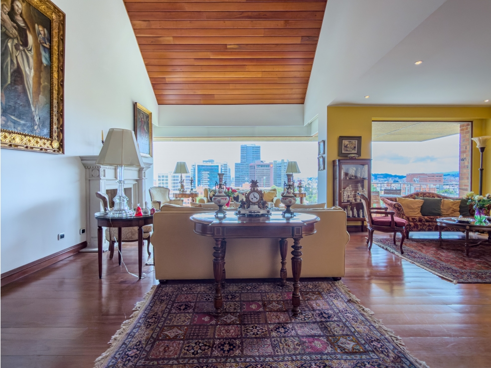 Penthouse dúplex en venta en Santa Bárbara Alta, Bogotá D.C. — foto 2
