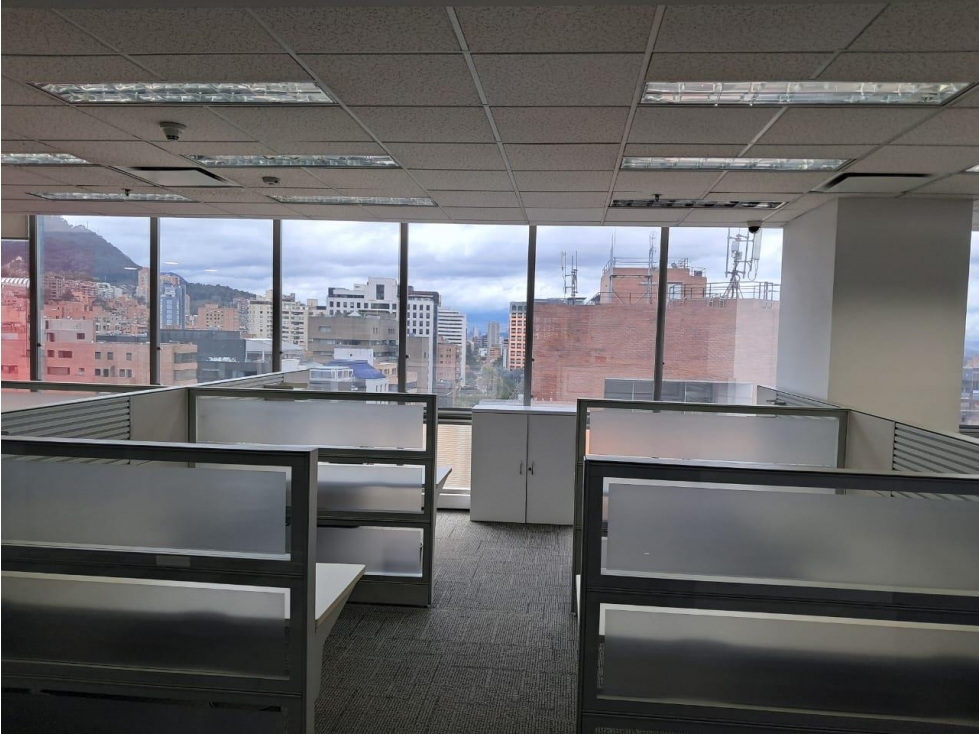 Oficina amoblada en arriendo en El Nogal, Bogotá
